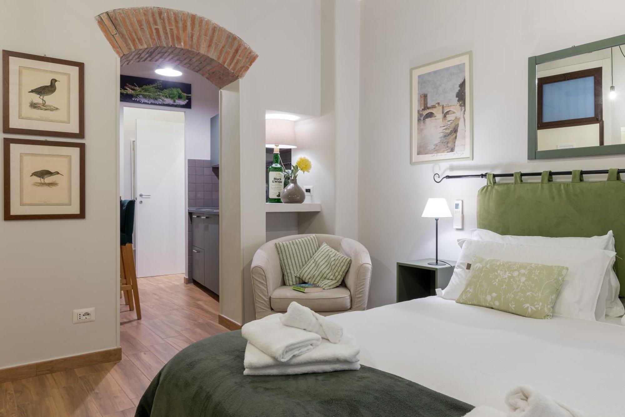 Rome As You Feel - Piazza Dei Satiri Apartments Roma Exterior foto
