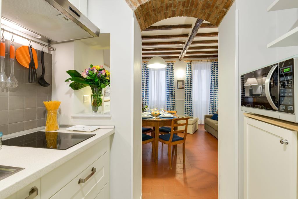 Rome As You Feel - Piazza Dei Satiri Apartments Roma Exterior foto